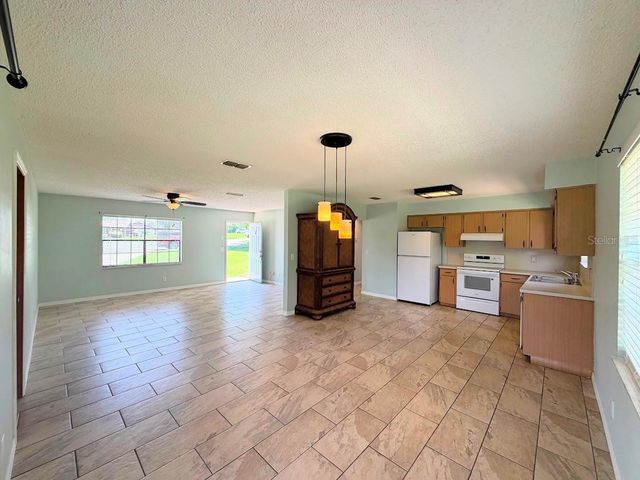 10301 SW 83RD TERRACE, Ocala, FL 34481