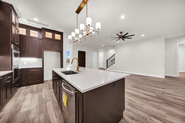 936 El Dorado Street, Weatherford, TX 76086