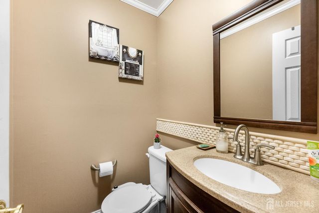 4 Old Bridge Plaza, Old Bridge, NJ 08857