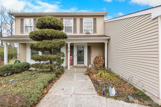 4 Old Bridge Plaza, Old Bridge, NJ 08857