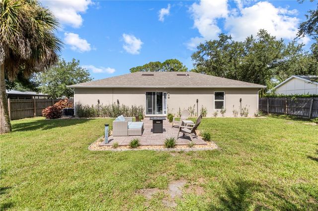 1382 Seahouse Street, Sebastian, FL 32958