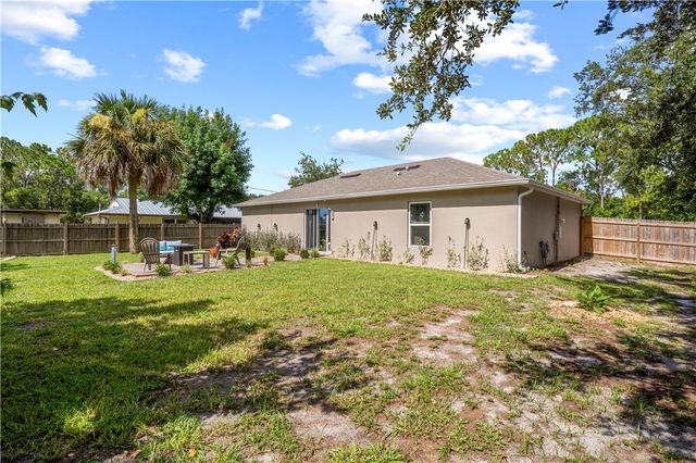 1382 Seahouse Street, Sebastian, FL 32958