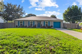 1382 Seahouse Street, Sebastian, FL 32958