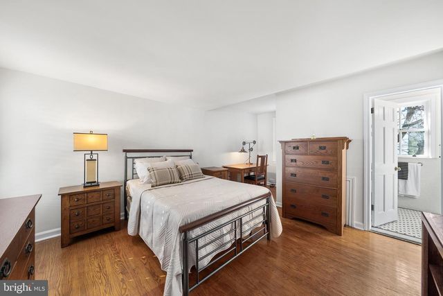 4 RAINEY CT, Philadelphia, PA 19103