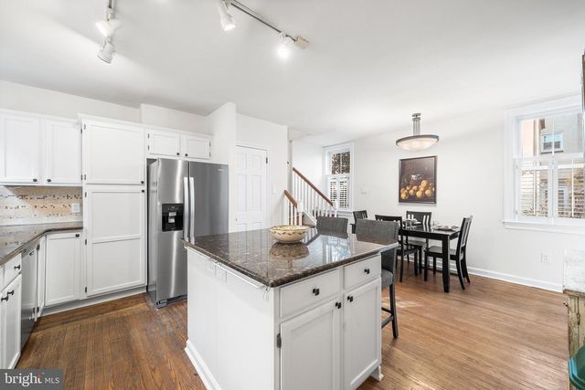 4 RAINEY CT, Philadelphia, PA 19103