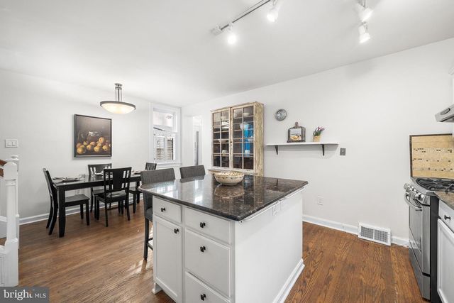 4 RAINEY CT, Philadelphia, PA 19103