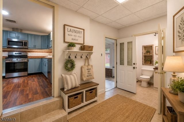 96 Comly Rd, Lincoln Park Boro, NJ 07035