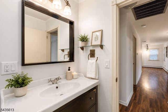 96 Comly Rd, Lincoln Park Boro, NJ 07035