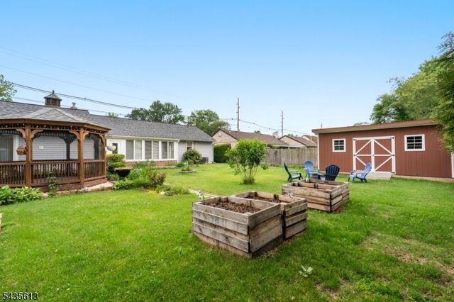 96 Comly Rd, Lincoln Park Boro, NJ 07035