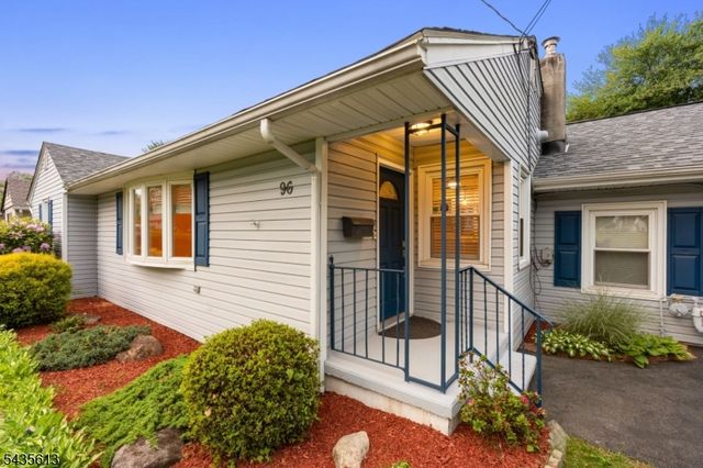96 Comly Rd, Lincoln Park Boro, NJ 07035