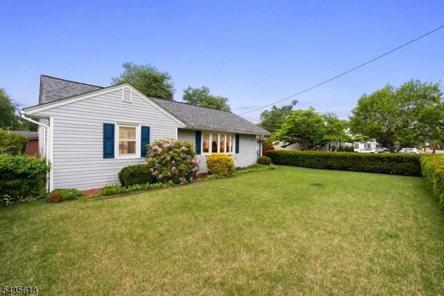 96 Comly Rd, Lincoln Park Boro, NJ 07035