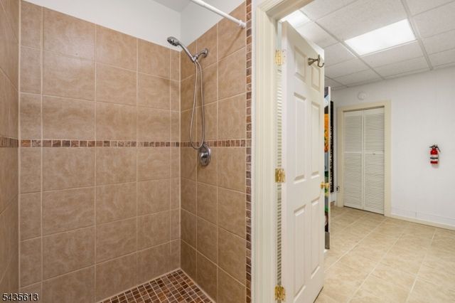 96 Comly Rd, Lincoln Park Boro, NJ 07035