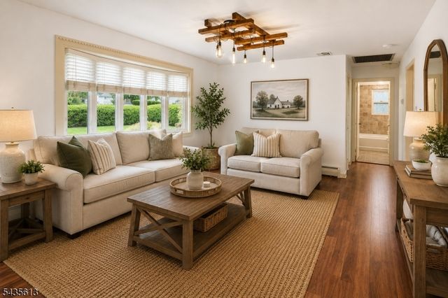 96 Comly Rd, Lincoln Park Boro, NJ 07035