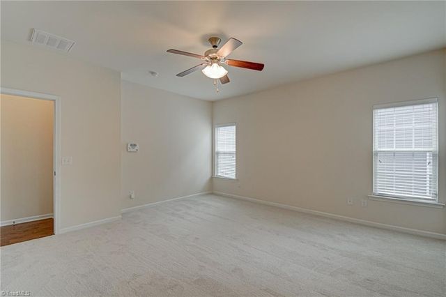 4936 Long Grove Drive, Kernersville, NC 27284
