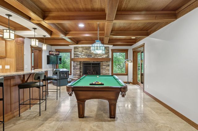 1360 Birch Park Circle, Saint Joseph Twp, WI 54082