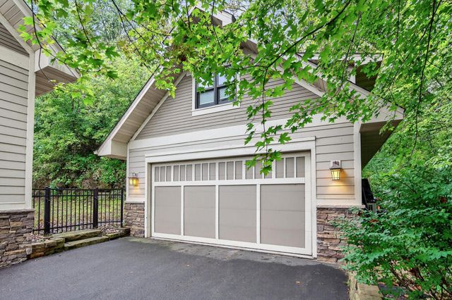 1360 Birch Park Circle, Saint Joseph Twp, WI 54082