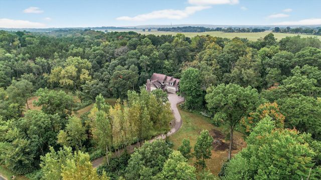 1360 Birch Park Circle, Saint Joseph Twp, WI 54082