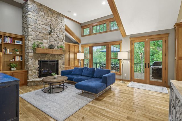 1360 Birch Park Circle, Saint Joseph Twp, WI 54082