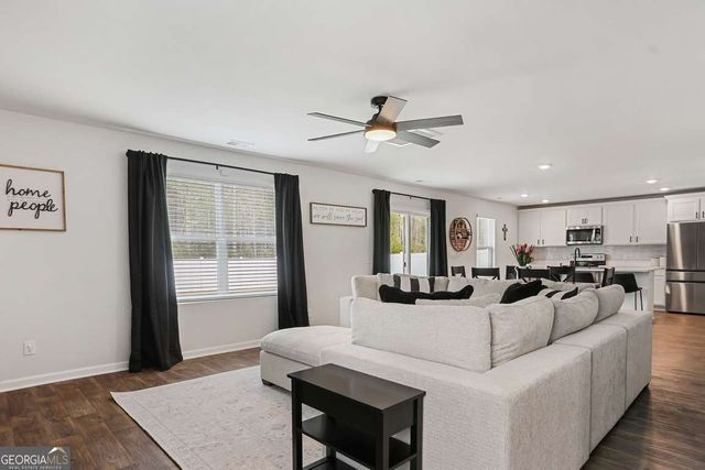 162 Tobago Circle, Guyton, GA 31312