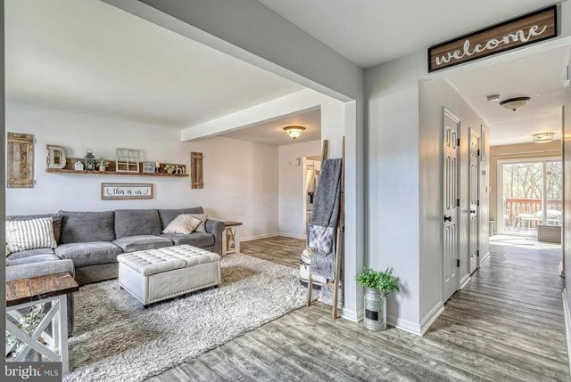 112 FARM LANE CIR, York, PA 17408