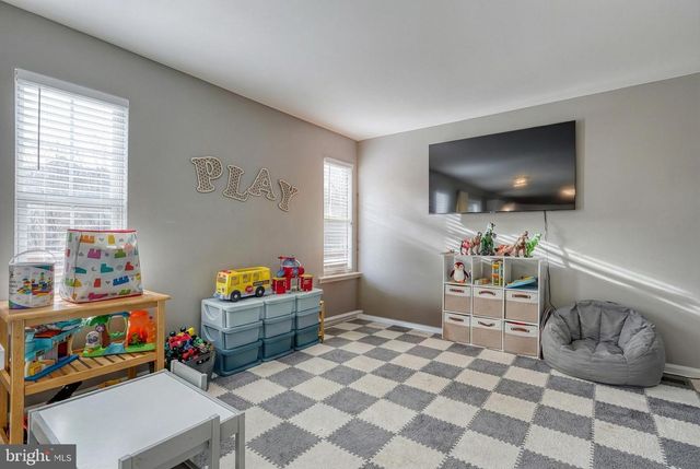 112 FARM LANE CIR, York, PA 17408