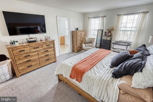 112 FARM LANE CIR, York, PA 17408