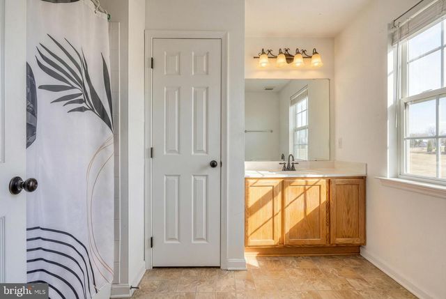 112 FARM LANE CIR, York, PA 17408