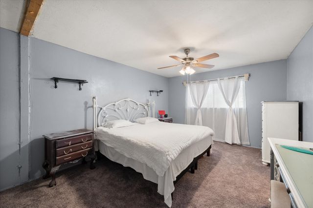 609 Columbine Lane, Grand Prairie, TX 75052
