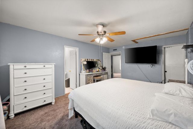 609 Columbine Lane, Grand Prairie, TX 75052