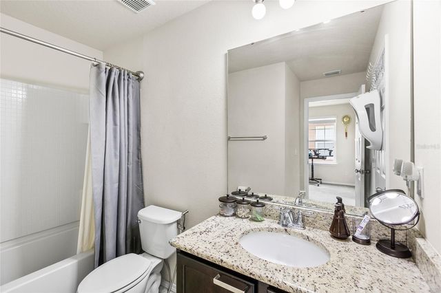 8738 TURNSTONE HAVEN PLACE, Tampa, FL 33619
