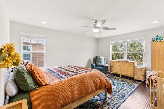 8738 TURNSTONE HAVEN PLACE, Tampa, FL 33619