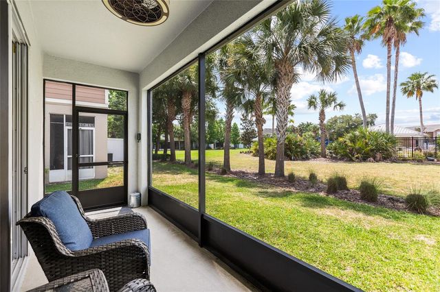 8738 TURNSTONE HAVEN PLACE, Tampa, FL 33619