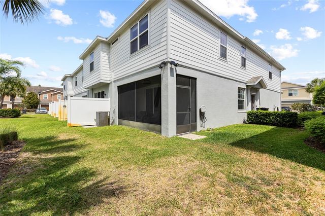 8738 TURNSTONE HAVEN PLACE, Tampa, FL 33619