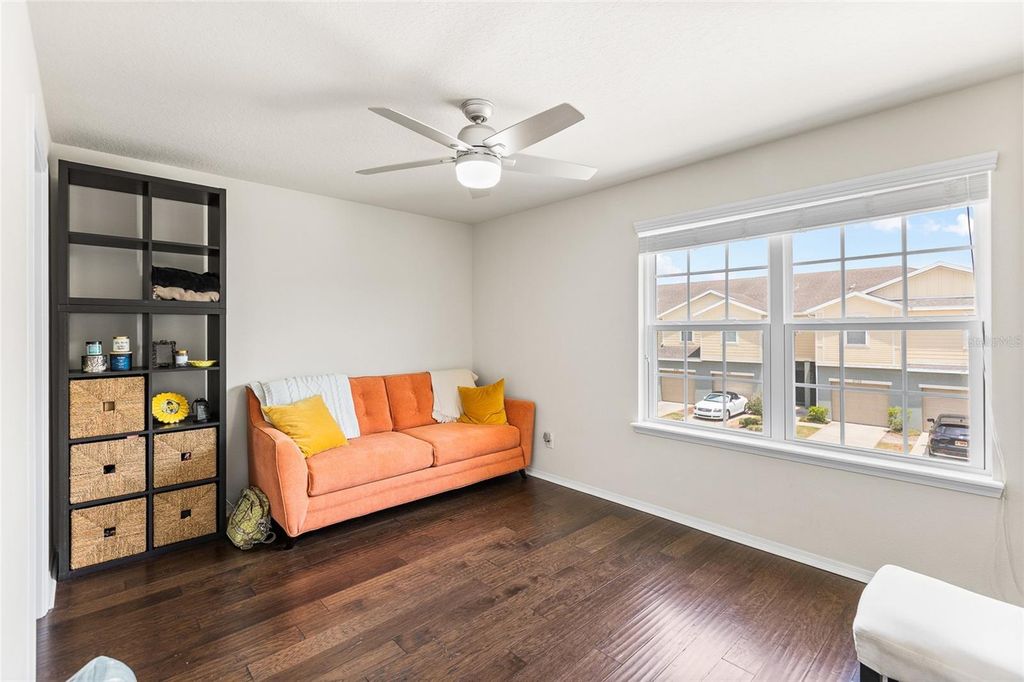 Image 23 of property listing at 8738 TURNSTONE HAVEN PLACE, Tampa, FL 33619