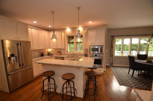 35 Colonel Daniels Drive, Bedford, NH 03110