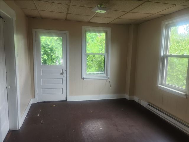 1606 Duss Ave, Ambridge, PA 15003