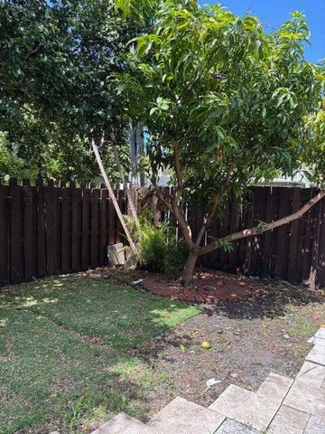 1637 NE 5TH Street 2, Fort Lauderdale, FL 33301