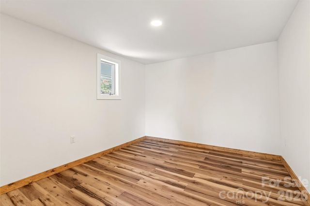 1959 Jackson Town Road, Spruce Pine, NC 28777