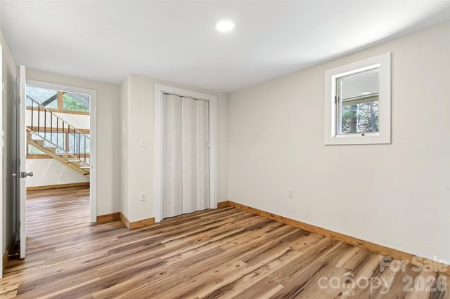 1959 Jackson Town Road, Spruce Pine, NC 28777