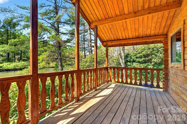 1959 Jackson Town Road, Spruce Pine, NC 28777