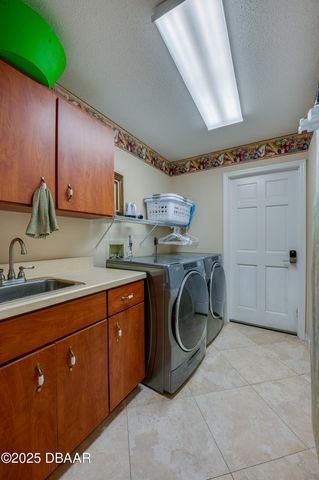 7 Lake Vista Way, Ormond Beach, FL 32174