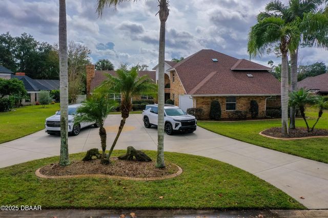 7 Lake Vista Way, Ormond Beach, FL 32174