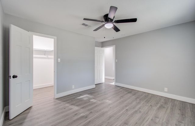 595 River Plantation Drive, Conroe, TX 77302