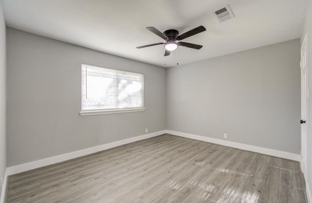 595 River Plantation Drive, Conroe, TX 77302