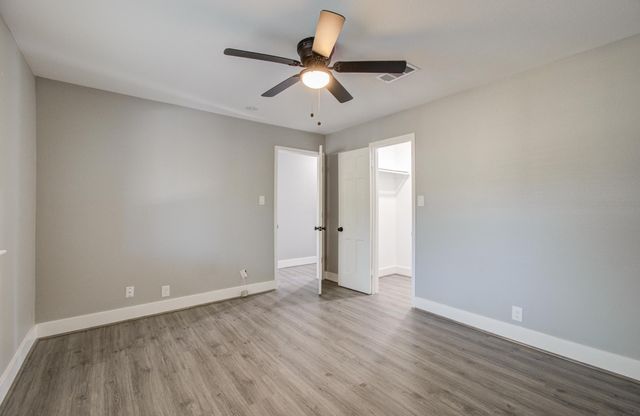 595 River Plantation Drive, Conroe, TX 77302