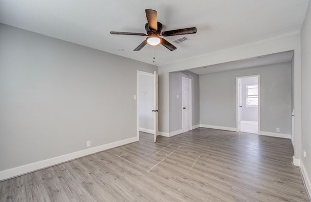 595 River Plantation Drive, Conroe, TX 77302