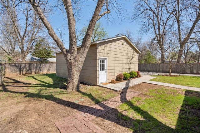 1207 Westlawn Drive, Norman, OK 73069