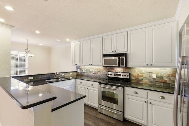 9486 Timberleaf Drive, Dallas, TX 75243