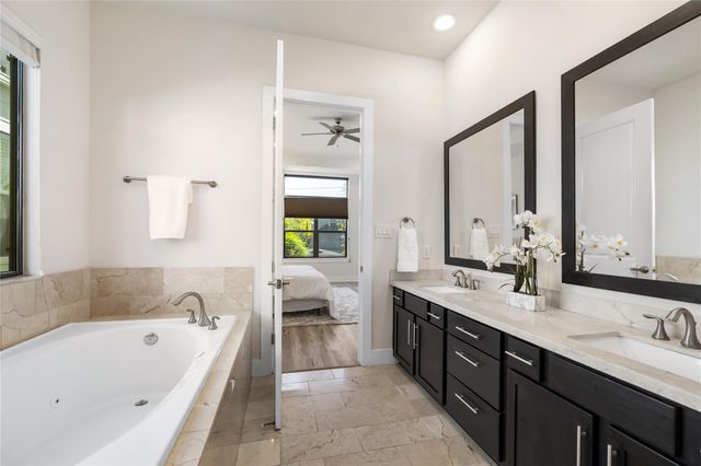 4409 Schuler Street A, Houston, TX 77007