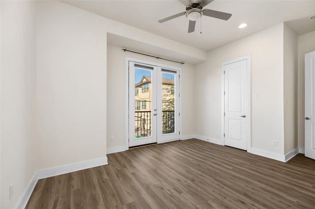 4409 Schuler Street A, Houston, TX 77007